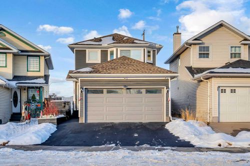 131 Coral Springs Cir Ne, Calgary, AB, T3J3P5 | Card Image