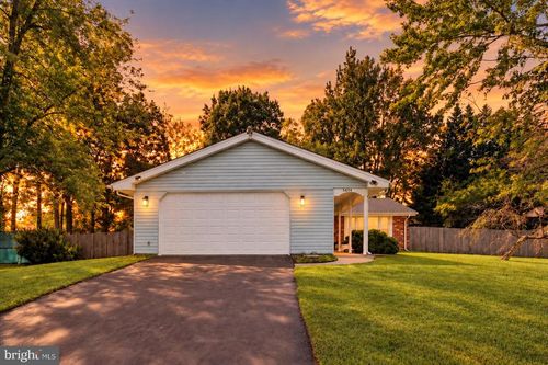 5614 Daniel Cir, WALDORF, MD, 20601-3221 | Card Image