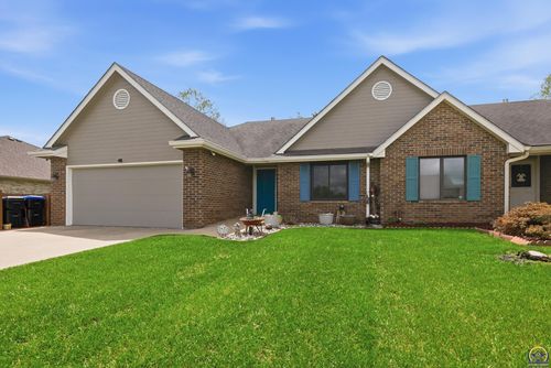 1711 Se 43rd Ter, Topeka, KS, 66609-1728 | Card Image