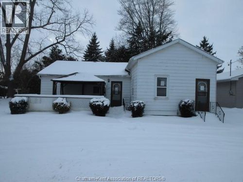 258 William St, Dresden, ON, N0P | Card Image