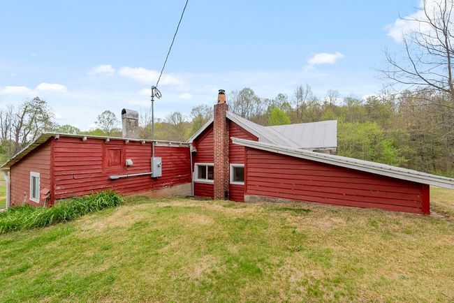 860 Floyd Hwy S, House other with 3 bedrooms, 2 bathrooms and null parking in Floyd VA | Image 43