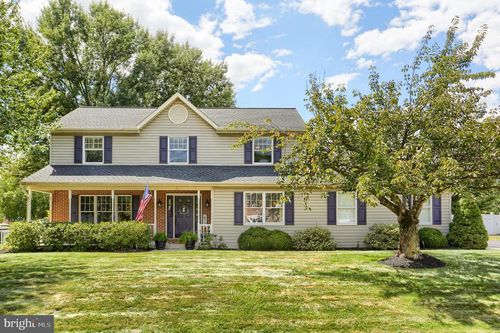5 Surrey Ln, MECHANICSBURG, PA, 17050-7801 | Card Image