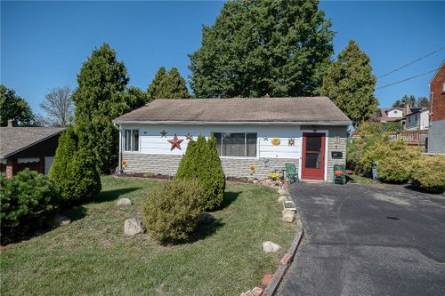 1213 Mcclelland Dr, Mckeesport, PA, 15133-3621 | Card Image