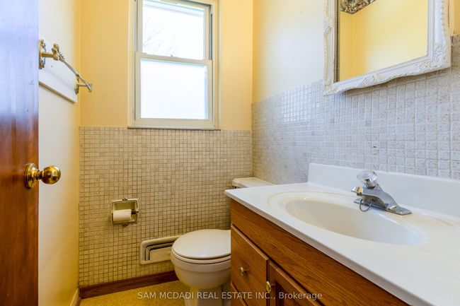 2127 Primate Rd, House other with 2 bedrooms, 2 bathrooms and 4 parking in Mississauga ON | Image 22