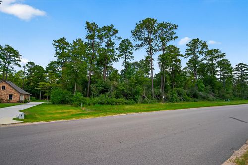 15889 Four Hills Rd, Willis, TX, 77378-1657 | Card Image