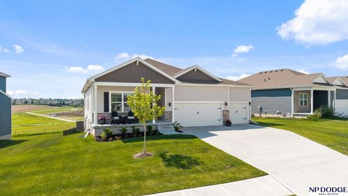 17613 Rose Lane Rd, Omaha, NE, 68136-1731 | Card Image