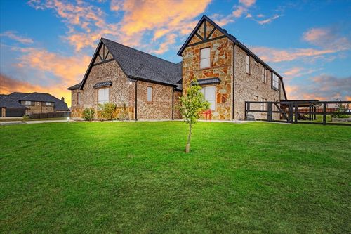 1205 Redbud St, Howe, TX, 75459-3579 | Card Image