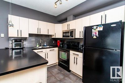 509 - 10235 112 St Nw, Condo with 2 bedrooms, 2 bathrooms and 1 parking in Edmonton AB | Image 2