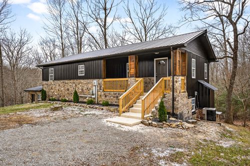 9388 Harrison Ferry Rd, Mc Minnville, TN, 37110-4637 | Card Image