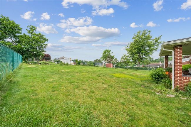 23 Corbett Ave, House other with 3 bedrooms, 2 bathrooms and 2 parking in Hempfield Twp - WML PA | Image 28