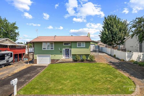 2007 Ripon Ave, Lewiston, ID, 83501-6155 | Card Image