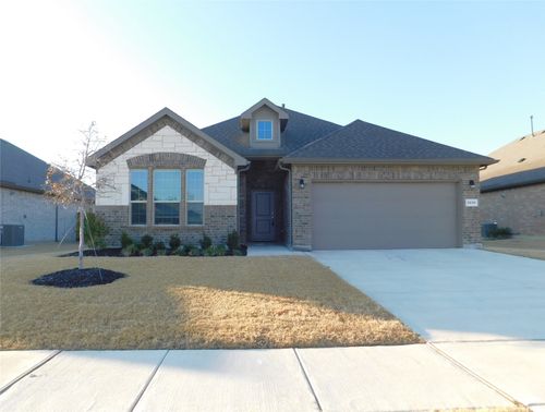 5230 Mountain View Dr, Krum, TX, 76249-6046 | Card Image