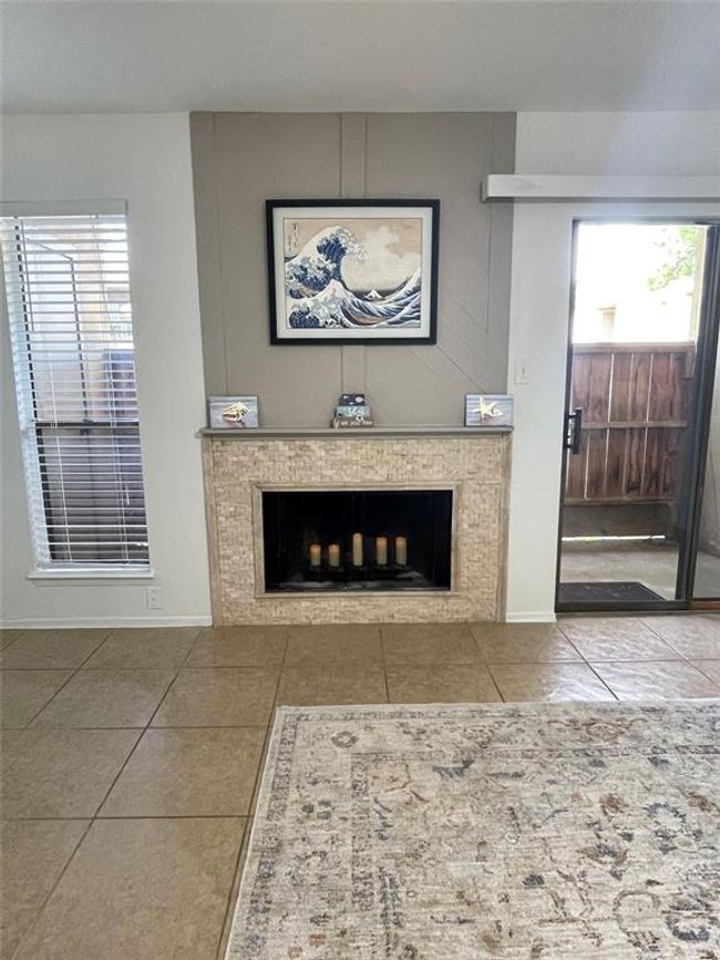 Fireplace | Image 8