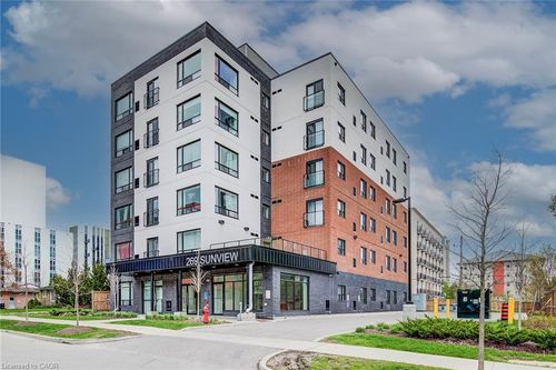 606-269 Sunview St, Waterloo, ON, N2L3V8 | Card Image