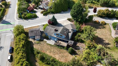 5504 Derby Rd, Sechelt, BC, V7Z0M2 | Card Image