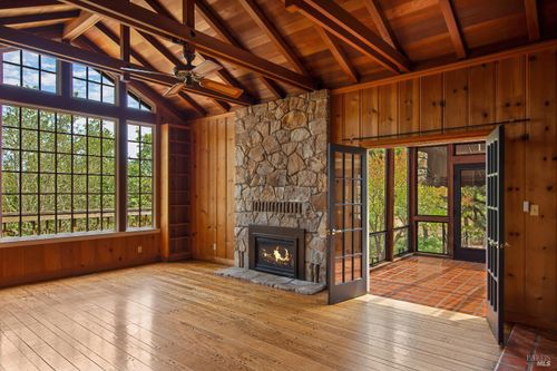 7850 Sonoma Mountain Rd, Glen Ellen, CA, 95442-9798 | Card Image