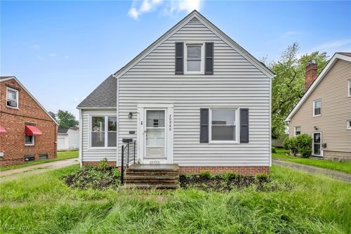 20980 Ball Ave, Euclid, OH, 44123-2736 | Card Image