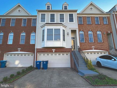 25285 Nesting Sq, CHANTILLY, VA, 20152-6615 | Card Image