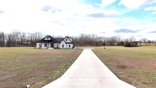 10316 Lawrence 1162, Mt Vernon, MO, 65712 | Card Image