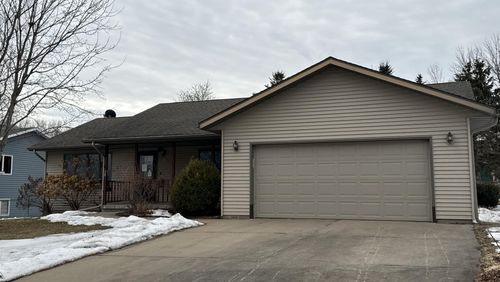 28 Mitchell Dr, Faribault, MN, 55021-6508 | Card Image