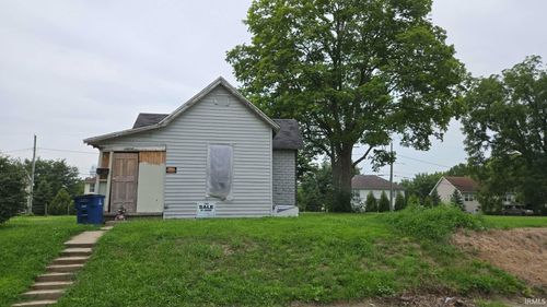 2418 S Waite St, Marion, IN, 46953-3371 | Card Image