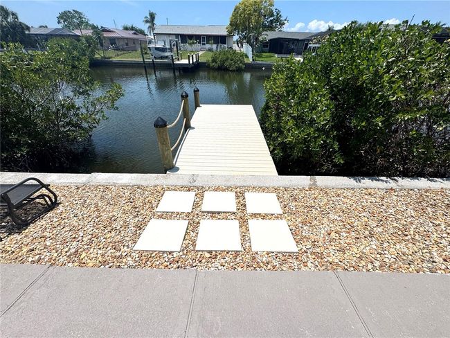 6524 Senegal Palm Way, House other with 3 bedrooms, 2 bathrooms and null parking in APOLLO BEACH FL | Image 43