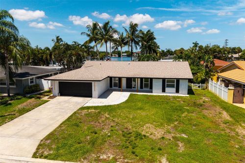 3960 13th Way Ne, ST PETERSBURG, FL, 33703-5408 | Card Image