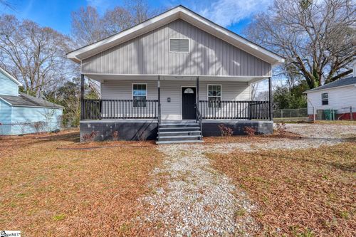 205 Magnolia St, GAFFNEY, SC, 29340-3235 | Card Image