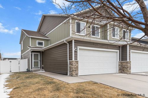 3729 Gunsmoke Rd, Cheyenne, WY, 82001-8576 | Card Image
