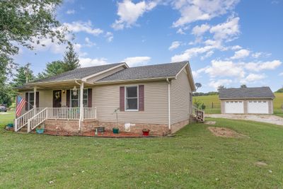 3831 Armstrong Rd, House other with 3 bedrooms, 2 bathrooms and 5 parking in Springfield TN | Image 2