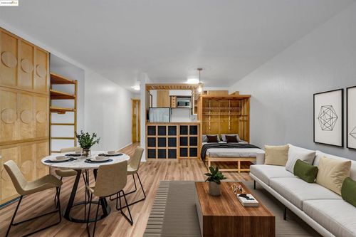 210-425 Orange St, Oakland, CA, 94610-4135 | Card Image