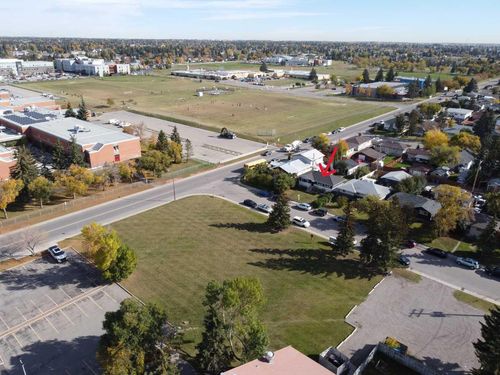 1508 45 St Se, Calgary, AB, T2A1N2 | Card Image