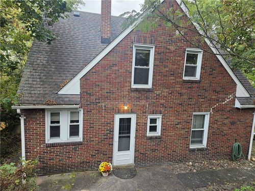 622 Summit Ave, Glassport, PA, 15045-1228 | Card Image