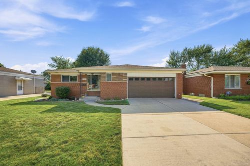 27481 Cosgrove Drive, Warren, MI, 48092 | Card Image