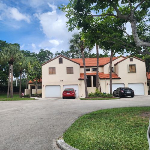 apt-201-9 Via De Casas Sur, Boynton Beach, FL, 33426-8871 | Card Image