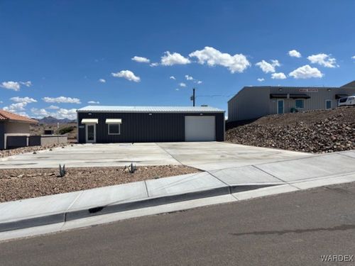 3906 Frontage Rd, Bullhead City, AZ, 86442-8176 | Card Image