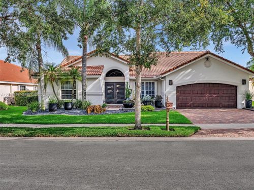 639-639 Verona Pl, Weston, FL, 33326-3542 | Card Image