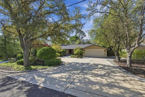 3570 Fairway Dr, Cameron Park, CA, 95682-8624 | Card Image