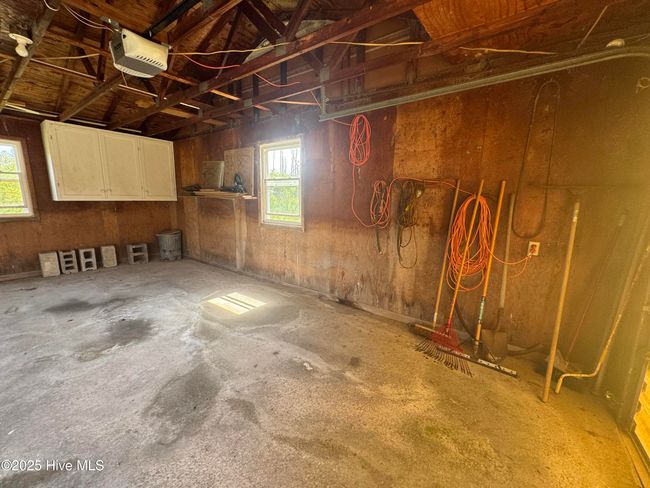 tons of storage | Image 64