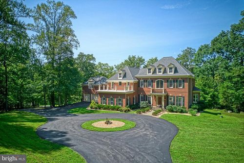 10300 Hampton Rd, FAIRFAX STATION, VA, 22039-2718 | Card Image