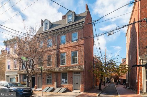 100 Fitzwater St, PHILADELPHIA, PA, 19147-3408 | Card Image