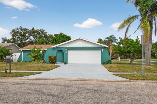 2402 16th St W, PALMETTO, FL, 34221-6116 | Card Image