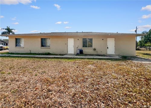 2239 Iris Way, FORT MYERS, FL, 33905-4711 | Card Image