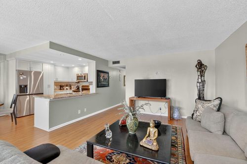 3004-3004 Ainslie A, Boca Raton, FL, 33434-2902 | Card Image