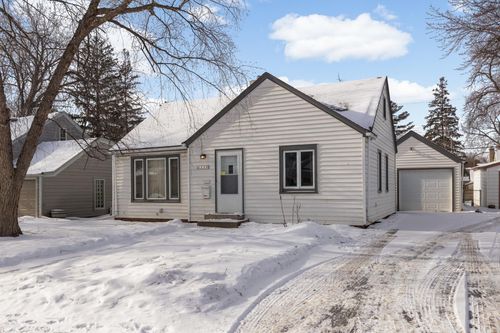 4110 Webster Ave S, Saint Louis Park, MN, 55416-3142 | Card Image