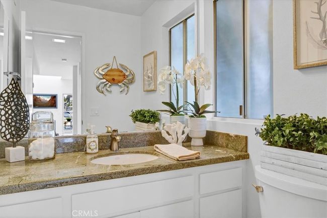 3366 Tempe Dr, House other with 2 bedrooms, 3 bathrooms and 2 parking in Huntington Beach CA | Image 10