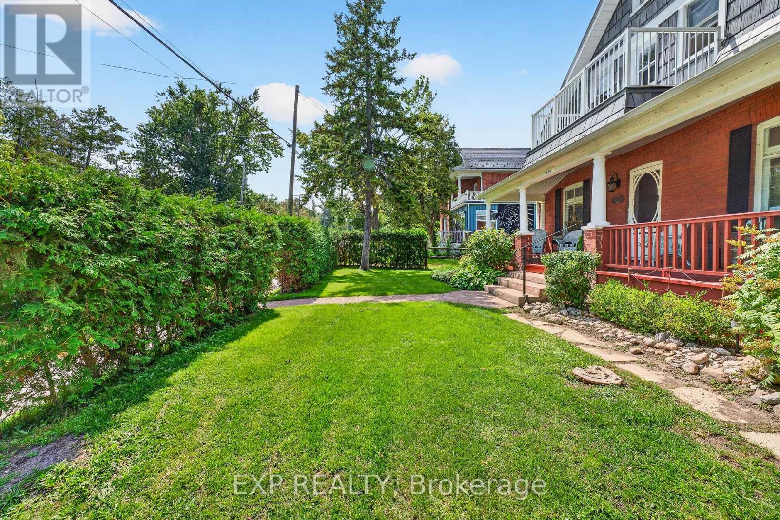 Residential in Brock (Beaverton) 4