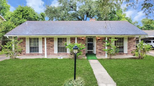 9126 Willow Meadow Dr, Houston, TX, 77031-1122 | Card Image