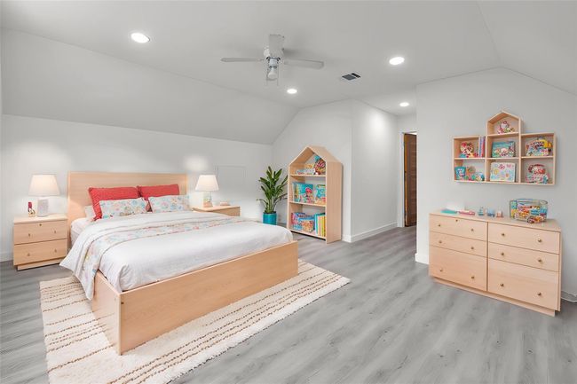 1906 Night Star Ln, House other with 4 bedrooms, 2 bathrooms and 2 parking in Houston TX | Image 25