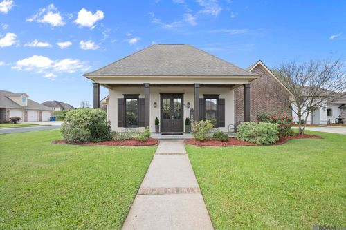 13573 Bluff Point Dr, Geismar, LA, 70734-3069 | Card Image